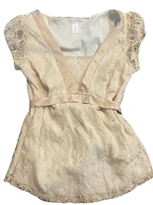 Merona Lace Overlay Blouse Size XS Peplum Cap Satin Detail - Picture 1 of 6