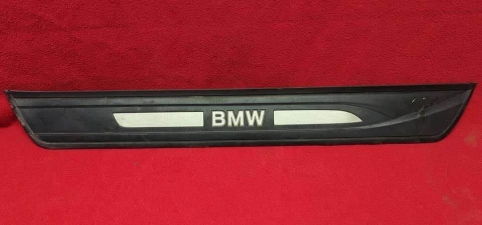 BMW 535i/550i GT 2010-2016 pasajero puerta delantera umbral placa de desgaste - iluminado Foto 1 de 4