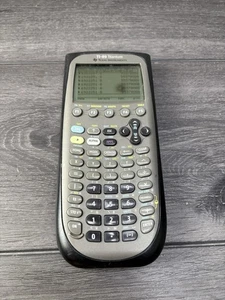 Texas Instruments TI-89 Titanium Taschenrechner schwarz getestet! Bildschirmfehler - Bild 1 von 3