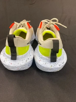 nike - Immagine 1 di 4