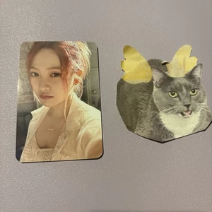 Tarjeta fotográfica oficial Yeri Red Velvet Cosmic Soundwave POB - Imagen 1 de 2