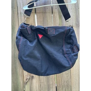 Vintage y2k GUESS Triangle Logo DUFFLE Weekender TASCHE - Bild 1 von 5