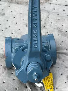 Válvula de enchufe con palanca Dezurik 2" FNPT sin usar 1021406 - Imagen 1 de 6