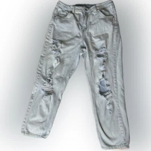 Wild Fable Distressed Mom Jeans Light Wash Ripped Denim High Rise Size 10 - Picture 1 of 5