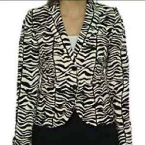 NWOT Calvin Klein Zebra Print Blazer Jacket Linen Blend Black Cream Sz 4P - Picture 1 of 12