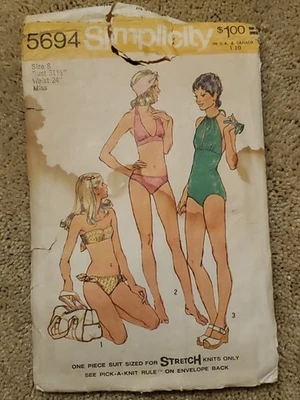 Traje de baño de una pieza de bikini Simplicity 5694 talla 8 B31,5" CC Foto 1 de 4