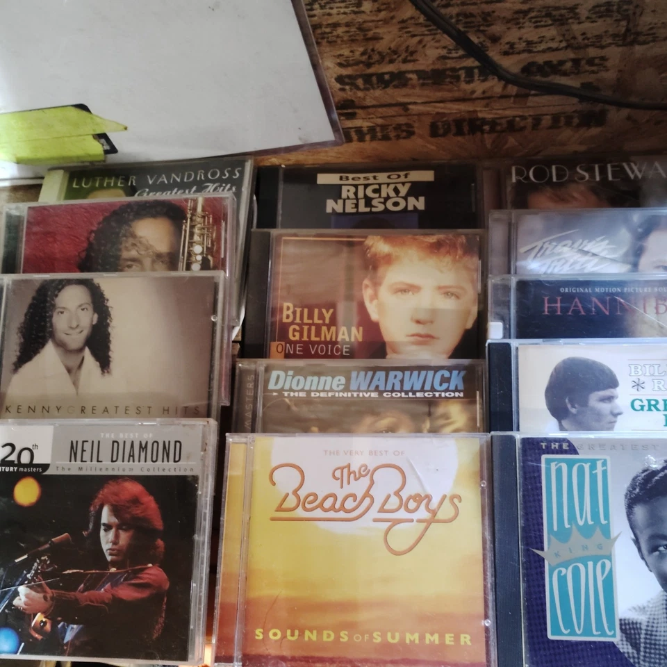 CD Lot (26 cds) rod Stewart, Luther vandross, lionel Richie, Kenny G and more Foto 1 de 3
