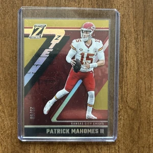 Panini Zenith 2024 - Z-Team Patrick Mahomes II #10 rojo/50 - Imagen 1 de 2