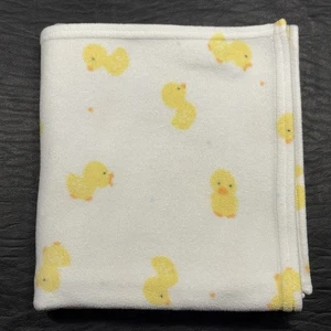 Carter's Coperta Bianca Bambino con Anatre Gialle Micro Pile Sicurezza Lovey - Foto 1 di 7