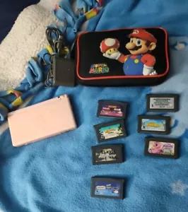Nintendo DS Lite Pink Bundle With Case & 7 Games Including Tetris DS & Brain Age - Picture 1 of 7