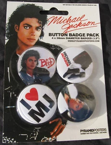 Michael Jackson Lot (4) Badges Badge Set Pack OFFICIAL 2009 NEW - Imagen 1 de 2