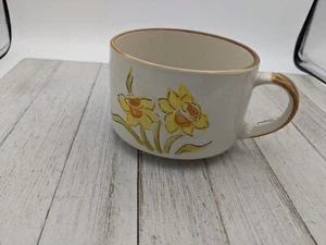 JMP Casualstone 16 oz. Taza Sopa, Corea, Diseño Flor Lirio - Imagen 1 de 4