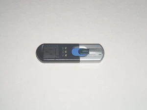 Linksys USB200M 10/100 USB 2.0 Network NO SOFTWARE Adapter - Picture 1 of 2