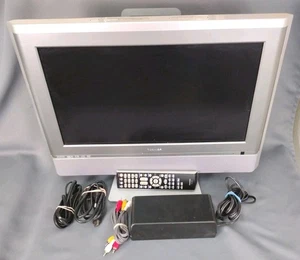 Toshiba 20" TV/DVD Combo TheaterWide HD Model 20HLV15 w/ Remote RV Gaming Retro - Picture 1 of 20
