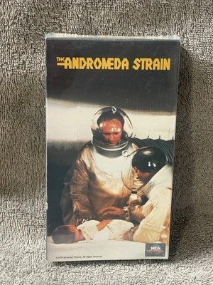 The Andromeda Strain On Vhs 1981 vintage Horror movie MCA Rainbow Logo - Image 1 of 4