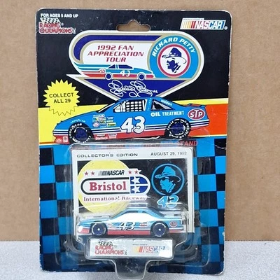 Richard Petty Budweiser 500 Bristol August 29th 1992 Nascar 1/64 Diecast - Image 1 of 4