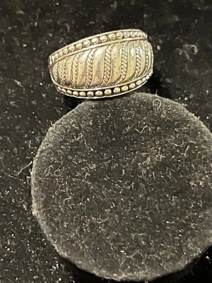 Anillo Judith Ripka Plata de Ley 925 Talla 7 Cúpula Cuerda Torcida Texturizada Foto 1 de 4