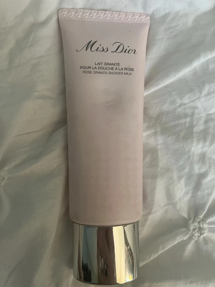 Miss Dior A LA ROSE por Christian Dior leche de ducha 2,5 OZ NUEVO SIN CAJA Foto 1 de 1