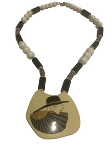 Collana Vintage Art Decò Giappone Lucite Nero Bianco Perline Ceramica Flapper Lady - Foto 1 di 23