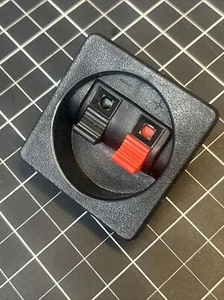 6 Stück ~ Press Fit Terminal Cup für Auto/Home Audio Lautsprecher Box Schrank Gehäuse - Bild 1 von 5