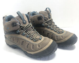 Women's Merrell Chameleon Arc 2 Mid Hiking Boots Waterproof Size 6.  A3