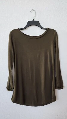 Top Pullover Clásico Retro Verde Oscuro Nueva Talla Mediana Urban Outfitters Foto 1 de 2