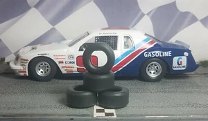 1/32 URETHANE SLOT CAR TIRES 2pr PGT-21105 fits SCALEX Monte Carlo & Thunderbird - Bild 1 von 1