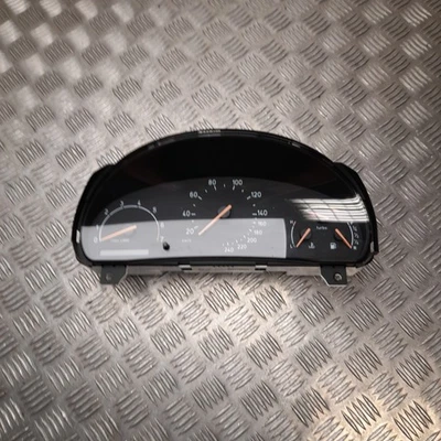 Instrument Cluster Saab 9-5 2000mph 5042411 - Image 1 of 4