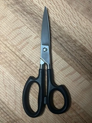 CUTCO Super Shears # 77 KP Stainless Steel Scissors Black Handle - Image 1 of 4