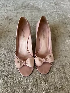 Sandalias Chanel Vintage Rosa Lazo Cuero Tacón 3.5 pulgadas - Imagen 1 de 10