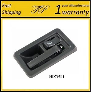 1PCS FRONT RIGHT INTERIOR DOOR HANDLE For JEEP	TJ; WRANGLER/ RENAULT R5