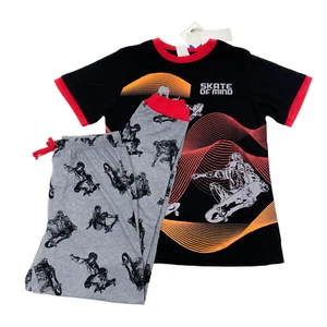 Jellyfish Kids Boys Size L 10/12 Graphic Pajama Set 'Skate Of Mind' Black/Gray - Picture 1 of 18