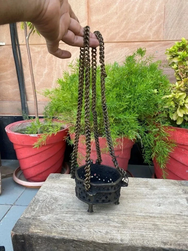 古董老式稀有手工锻造黄铜壁挂油香炉锅 — 第 1/4 张图片