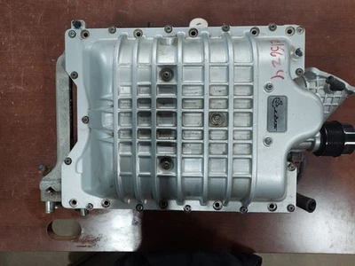 Jeep Grand Cherokee 2018-2020 supercargador 6,2 L 27 k millas fabricante de equipos originales Foto 1 de 4