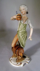 Vintage Goebel Porcelain Figurine: FR29 Man with Beer C.1970s - Picture 1 of 9