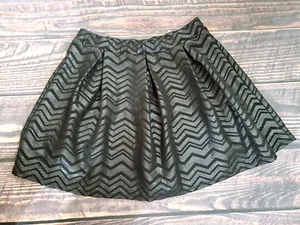 Joe B Elastic Waist Black Short Full Womans Size M Skater Skirt - Picture 1 of 6