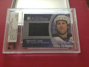 MARTIN ST. LOUIS-TAMPA BAY LIGHTNING  2011/12  IN THE GAME HOCKEY CARD (ENCASED) - Picture 1 of 6