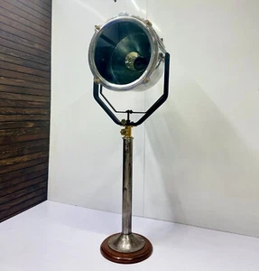 Refurbished Vintage Original Ship Aluminum Spot Light with Wooden Base Stand - Picture 1 of 17