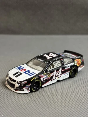 Suelto Tony Stewart 2014 Mobil 1 1/64 Spin Master Diecast Foto 1 de 4