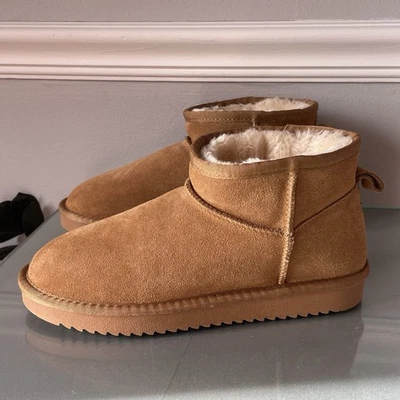 Botas de invierno de gamuza genuina de tobillo corto para mujer - forradas de piel de oveja - talla 40 Foto 1 de 4