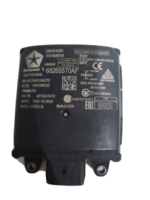 Dodge Durango 2017-2018, módulo de control de punto ciego sensor Jeep Grand Cherokee. Foto 1 de 4