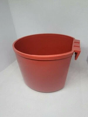 18 Pcs Chicken Water cup And Feed Cup 38oz - Image 1 of 4