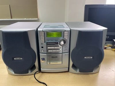 PHILIPS MC148/22 HiFi Anlage Kompaktanlage CD CD-RW MP3/WMA-CD Kassette Tuner - Bild 1 von 4