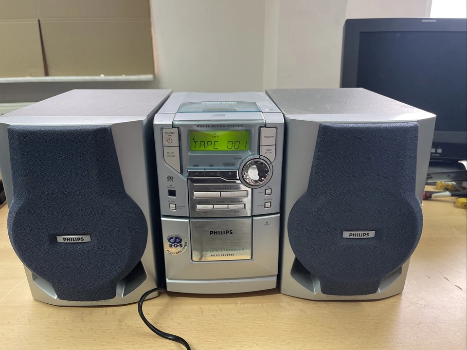 PHILIPS MC148/22 HiFi Anlage Kompaktanlage CD CD-RW MP3/WMA-CD Kassette Tuner - Bild 1 von 4