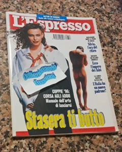 L'Espresso 26 1996-Berlusconi--Parietti-Siffredi-Poggioli-Merini-A.Argento - Foto 1 di 8