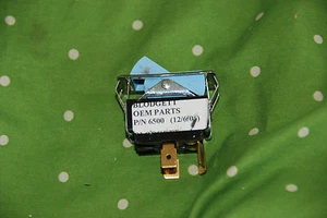 INTERRUPTOR SOPLADOR 7/8 X 1-1/2 DPST para Blodgett - Parte OEM # 6500 modelo # 42-1048 - Imagen 1 de 2