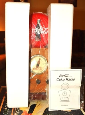 1996 Coca-Cola am/fm Radio, Red Disk Icon Light & Flashes with Music, Brand New - Image 1 of 4