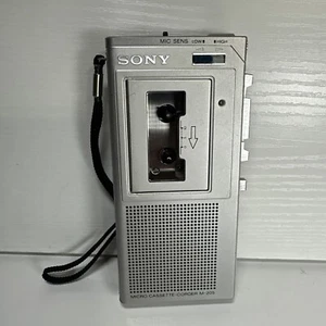 Vintage Sony M-205 Micro Cassette Recorder - PARTS OR REPAIR - Bad Belt? - Picture 1 of 9