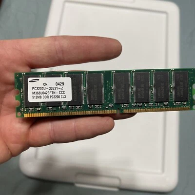 512MB - M368L6423FTN-CCC DDR PC3200 CL3, PC3200U-30331-Z samsung - Image 1 of 2