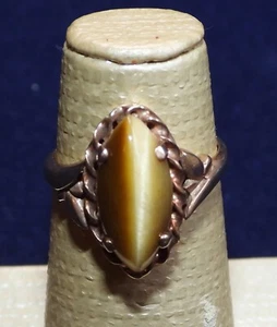 Anillo vintage de piedra preciosa ojo de gato ojo de tigre de oro amarillo 10 K talla 5 estado - Imagen 1 de 10